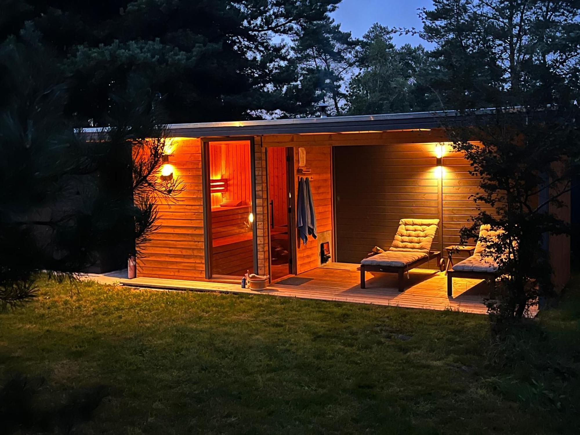 House Garden&Spa-Dom Nad Morzem Z Sauna I Jacuzzy Odargowo Exterior photo